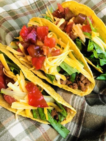 Turkey tacos in a crunchy shell