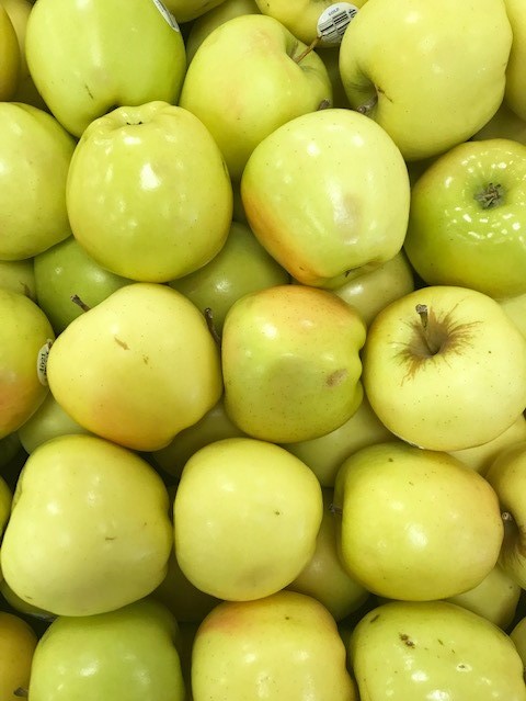 Golden Delicious Apples