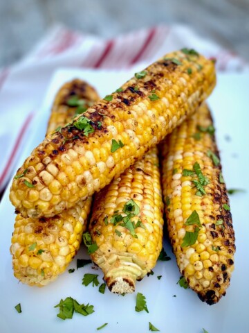 Grilled Corn on the Cob with sweet chili sauce