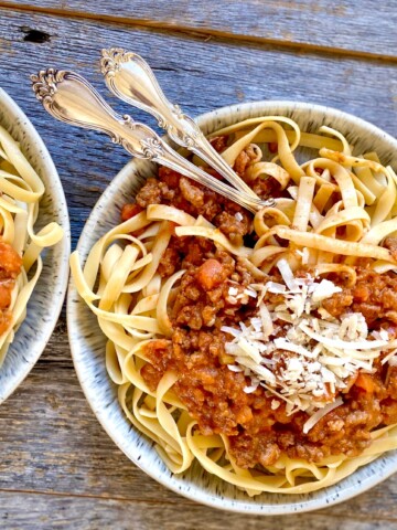 2 bowls of Pasta with Bolognese