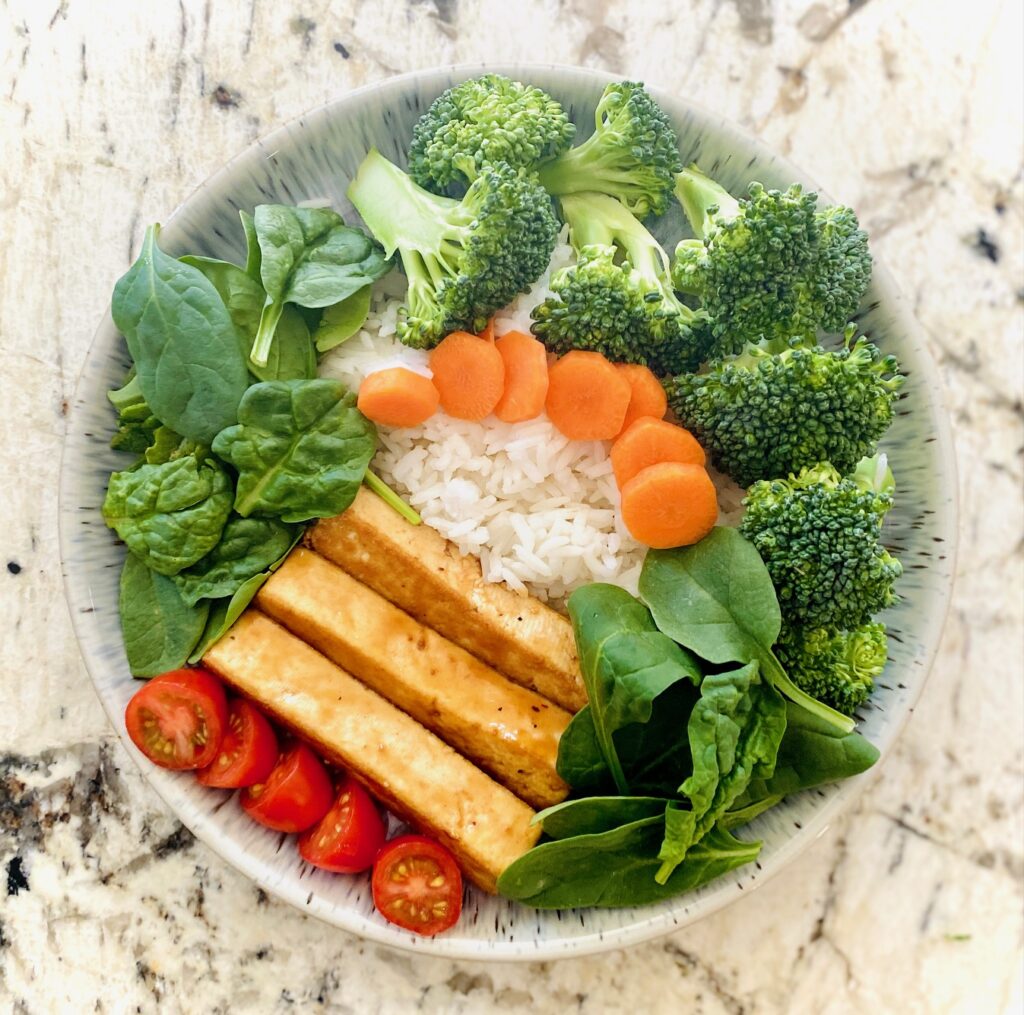tofu rice bowl with vegetables