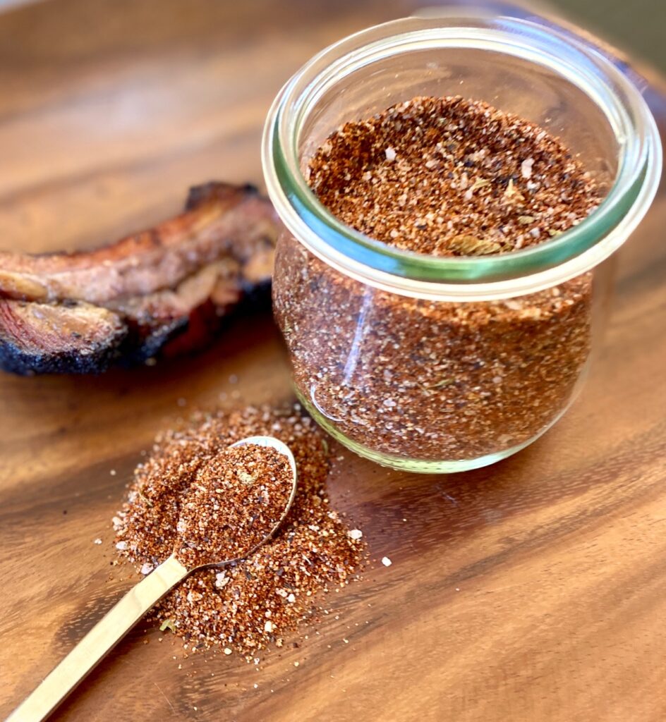 dry rib rub jar and spoon with rib