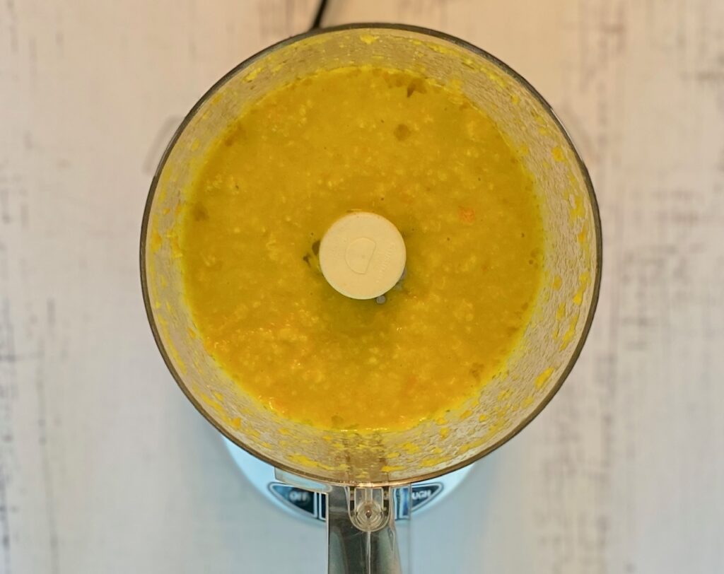 Evo and oranges blended in processor