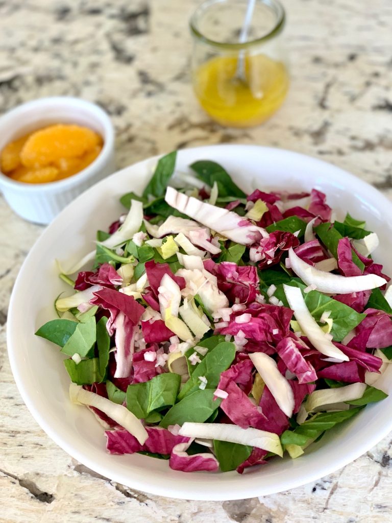 Lettuce for Tricolore with Oranges and Vinaigrette
