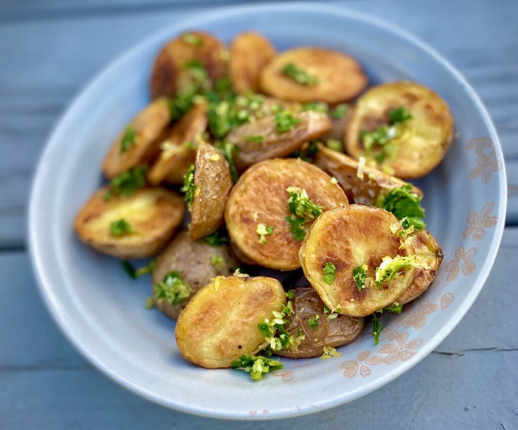 roasted potatoes with herbs