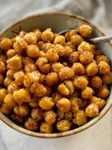 garbanzo beans in a bowl