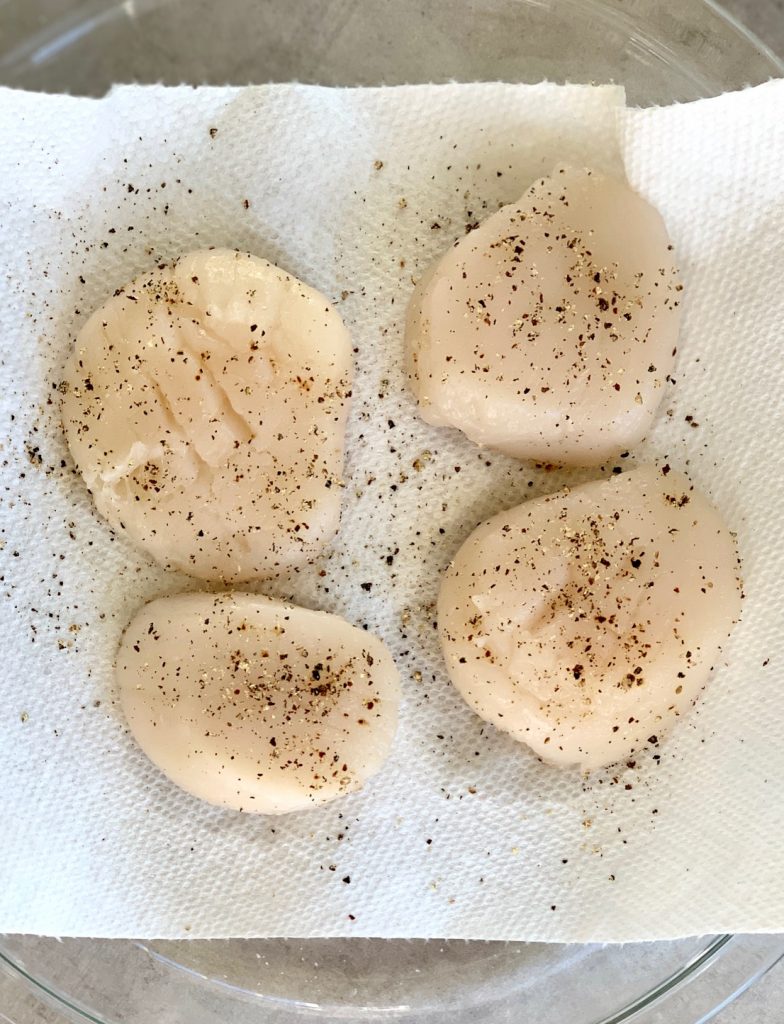 Seasoned scallops